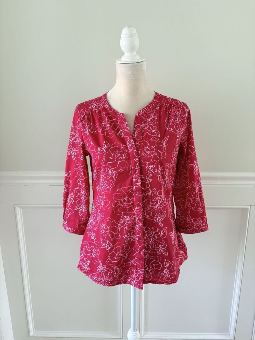 Banana Republic Bright Pink Floral Button Front Blouse S Excellent Condition